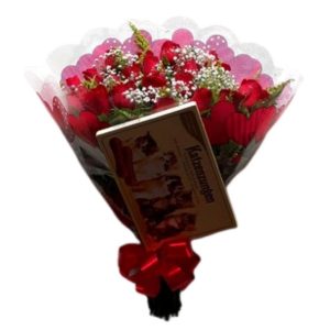 Buquê de 24 rosas Vermelho ou Colorido ; Com Ferrero ou Chocolate Importado