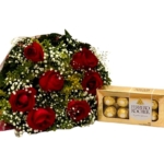 Buquê de 6 Rosas Vermelhas ou Coloridas com Chocolate Língua de Gato ou Ferrero Rocher 8 unidades