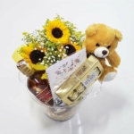 Whisky no Balde com Ferrero Rocher Pelúcia e Girassóis
