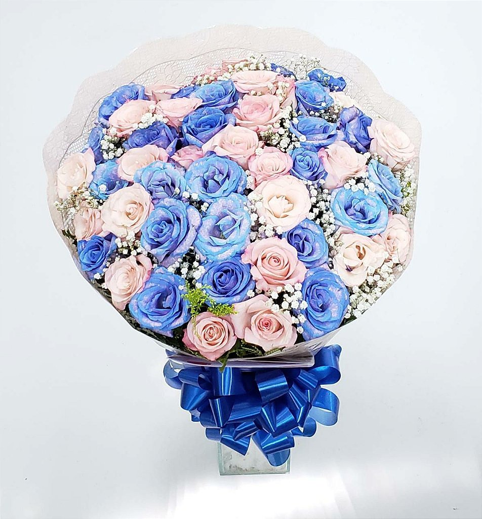 Buquê de Rosas Azuis e Rosas