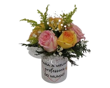 Caneca com Flores Personalizada