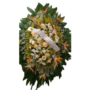 Coroa de Flores Com Strelícias